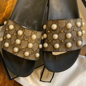Gucci slides